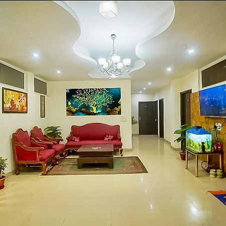 Happy Inn - Near Saket Metro Νέο Δελχί Εξωτερικό φωτογραφία